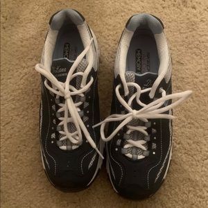 Women's Skechers Memory Foam Sneakers - Size 9
